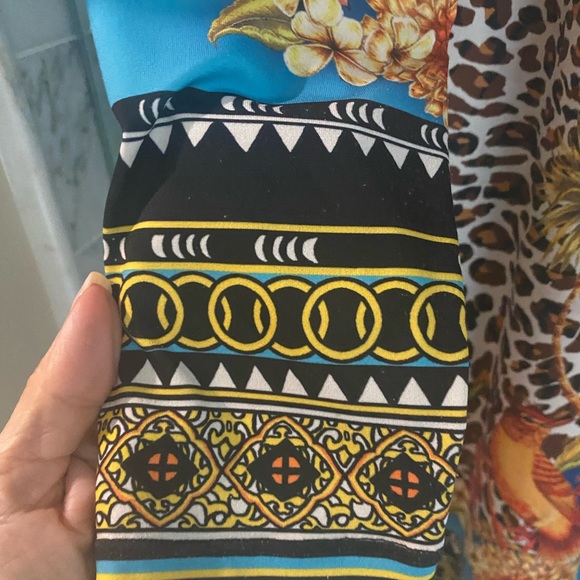 Hale Bob colorful A-line dress with chain link design neckline and cuffs 💃 - Picture 2 of 14